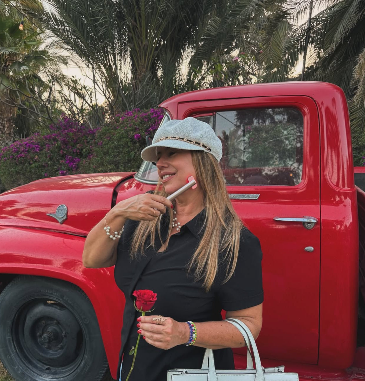 Red and Blue Light Therapy Wand